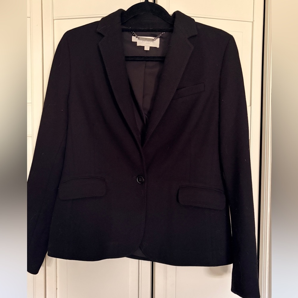 Black Single-Button Women's Blazer - Classic Tailored Fit